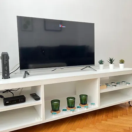 Cozy Stay Apartment Belgrad Dış mekan fotoğraf